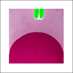 TUTSY POP 1 - Fotografías sobre papel algodón (Giclée)  ·  20 x 16 cm cada una  ·  Fotografía digital con manipulación ·  Edición limitada /10