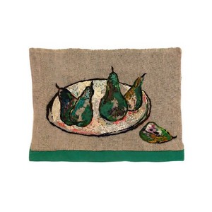 four and a half pear tela 39x34 cm, 2025